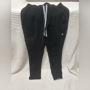 Black Figs XS skinny scrub pant